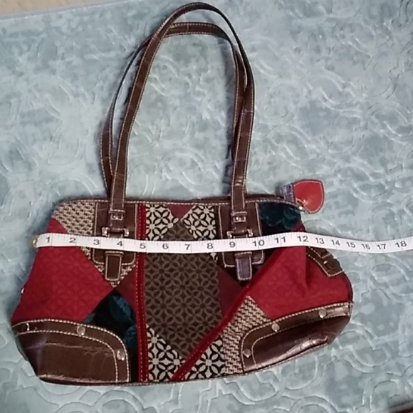 Relic - Picture 9 of 9